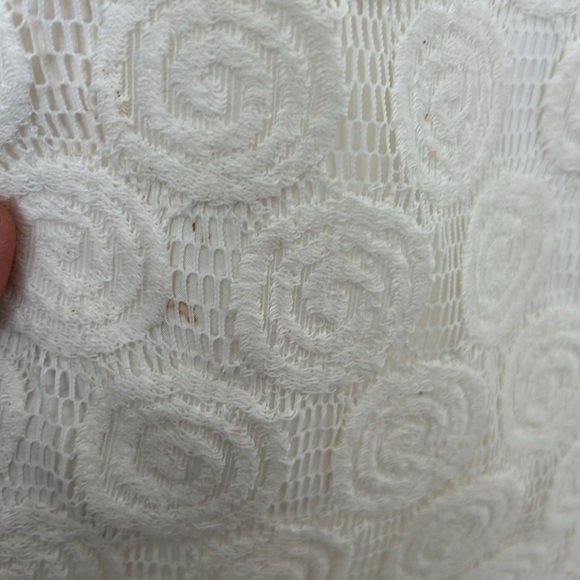 PHOEBE COUTURE LACE DRESS - Picture 12 of 14